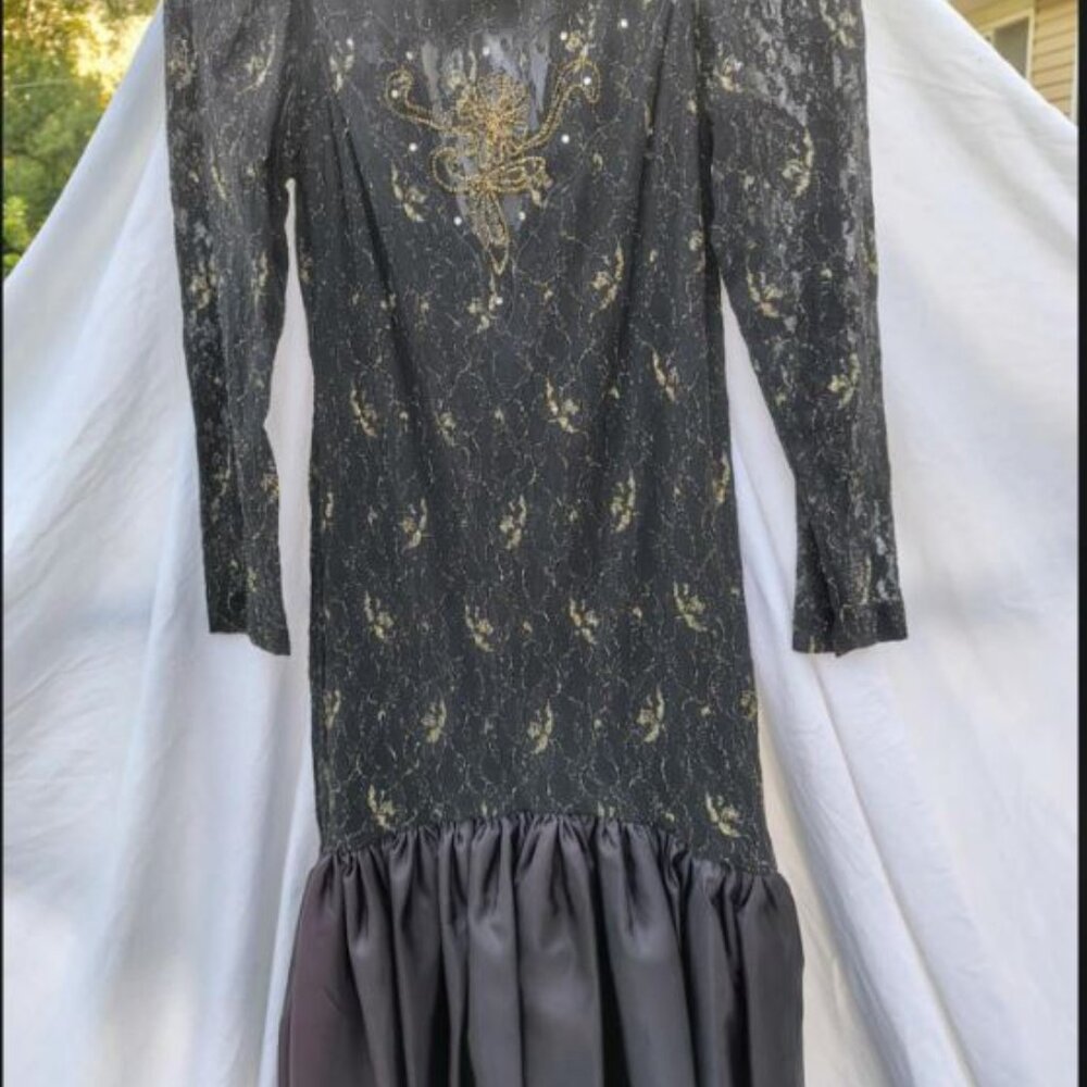 Stunning Vintage 1980s Nancy Bracoloni Beaded Cocktail Dress - Size 8!